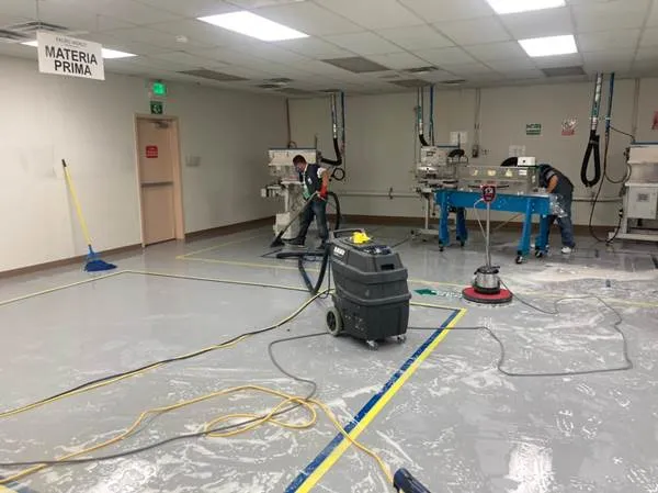 Limpieza y mantenimiento integral, oficinas, centros comerciales e industrias