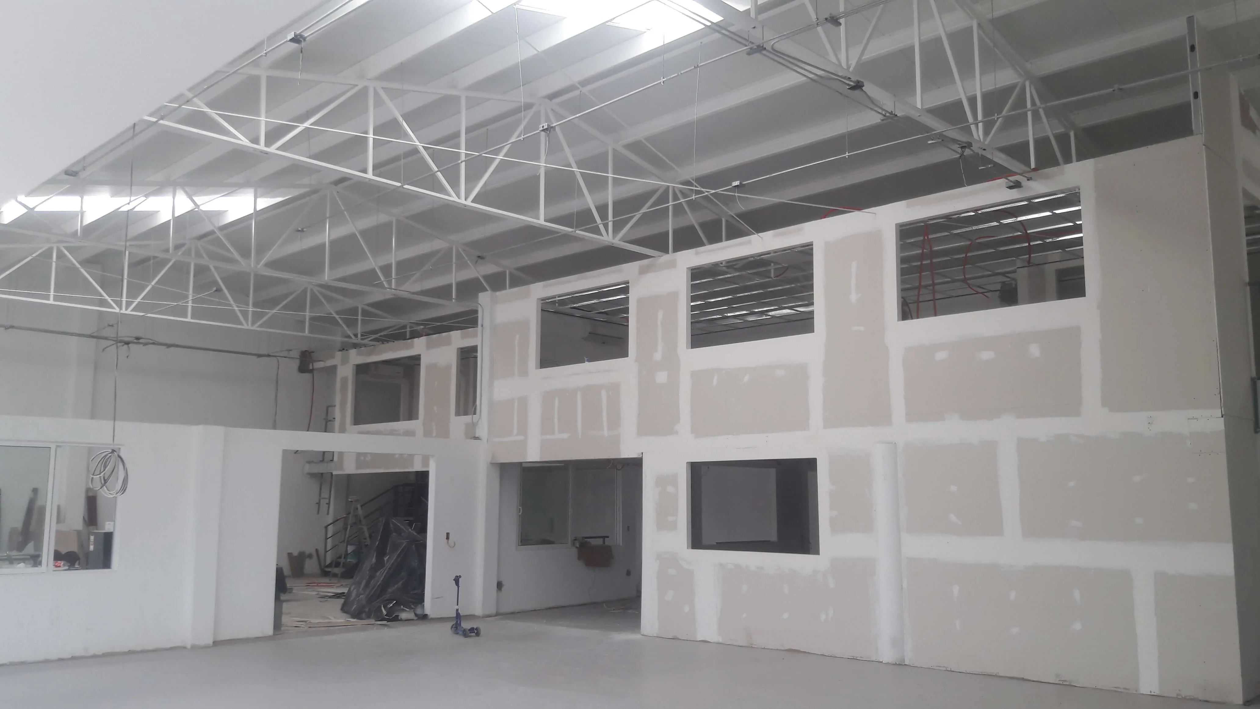 Muros y plafones de tablaroca